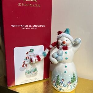 NIB Hallmark  2021 Whittaker Q. Snowden Snow Top Lodge Snowman Ornament RARE